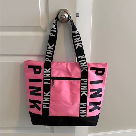 PINK Victoria's Secret Handbags - PINK tote bag with zipper closure